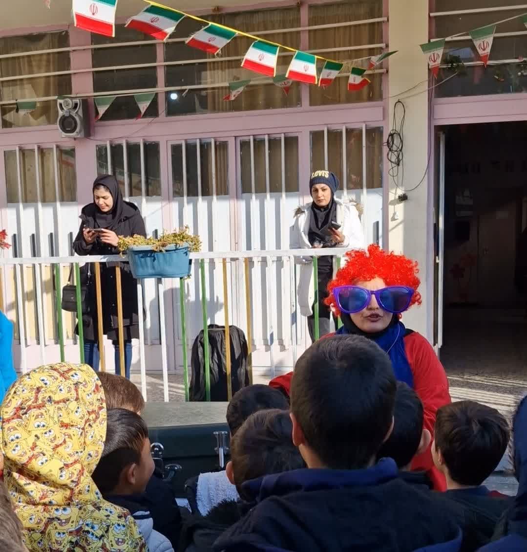 جشن دبستان غیر دولتی یاسر